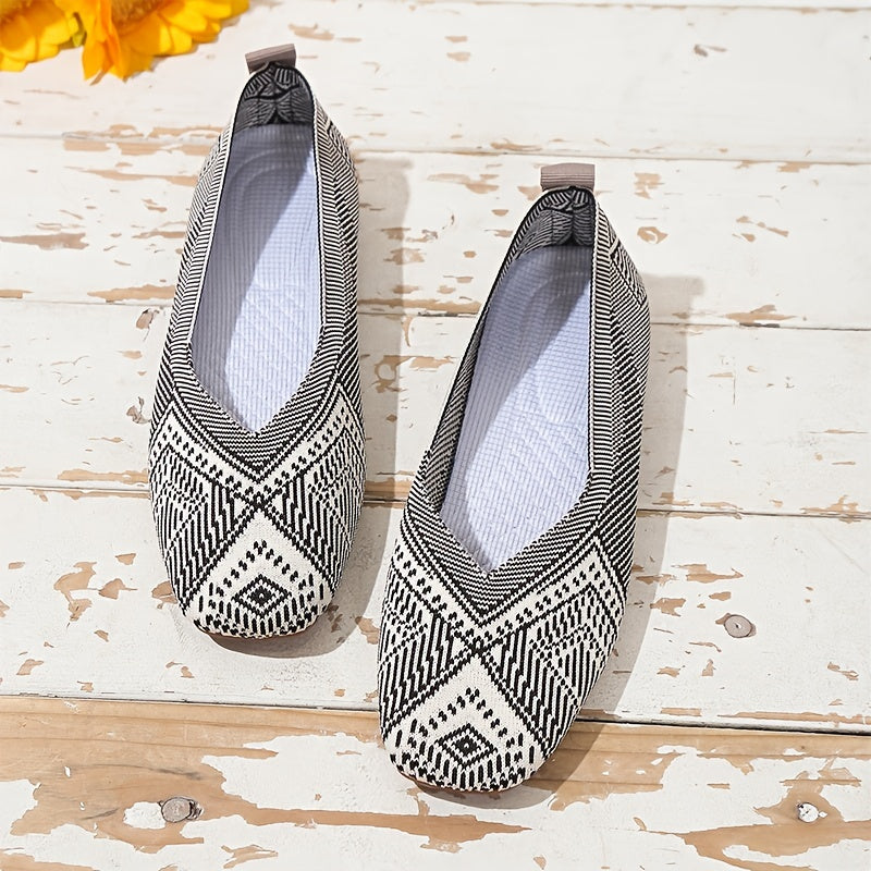 Women's Knitted Square Toe Flat Shoes Breathable Slip On Casual Walking Shoes