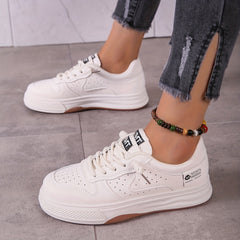Women's Platform Skate Shoes Round Toe Lace Up Low Top Sneakers