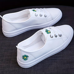 Women's Floral Sneakers Low Lace Up Round Toe Comfy Soft Sole Shoes
