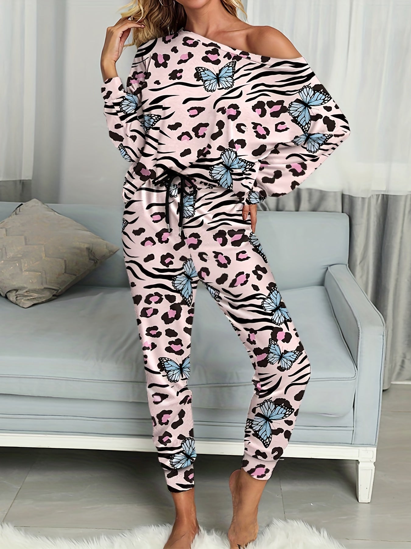 Butterfly Print Pajama Set Long Sleeve Top & Pants Women's Sleepwear