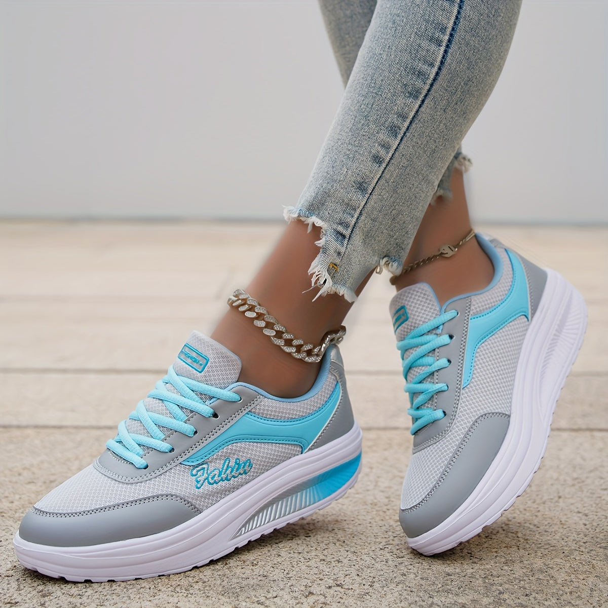 Women's Mesh Heightening Running Shoes Autumn Travel Sneakers