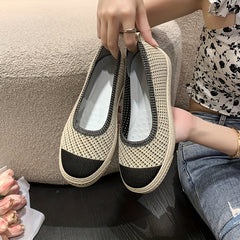 Women's Breathable Knit Platform Shoes Slip On Flat Comfortable Lightweight
