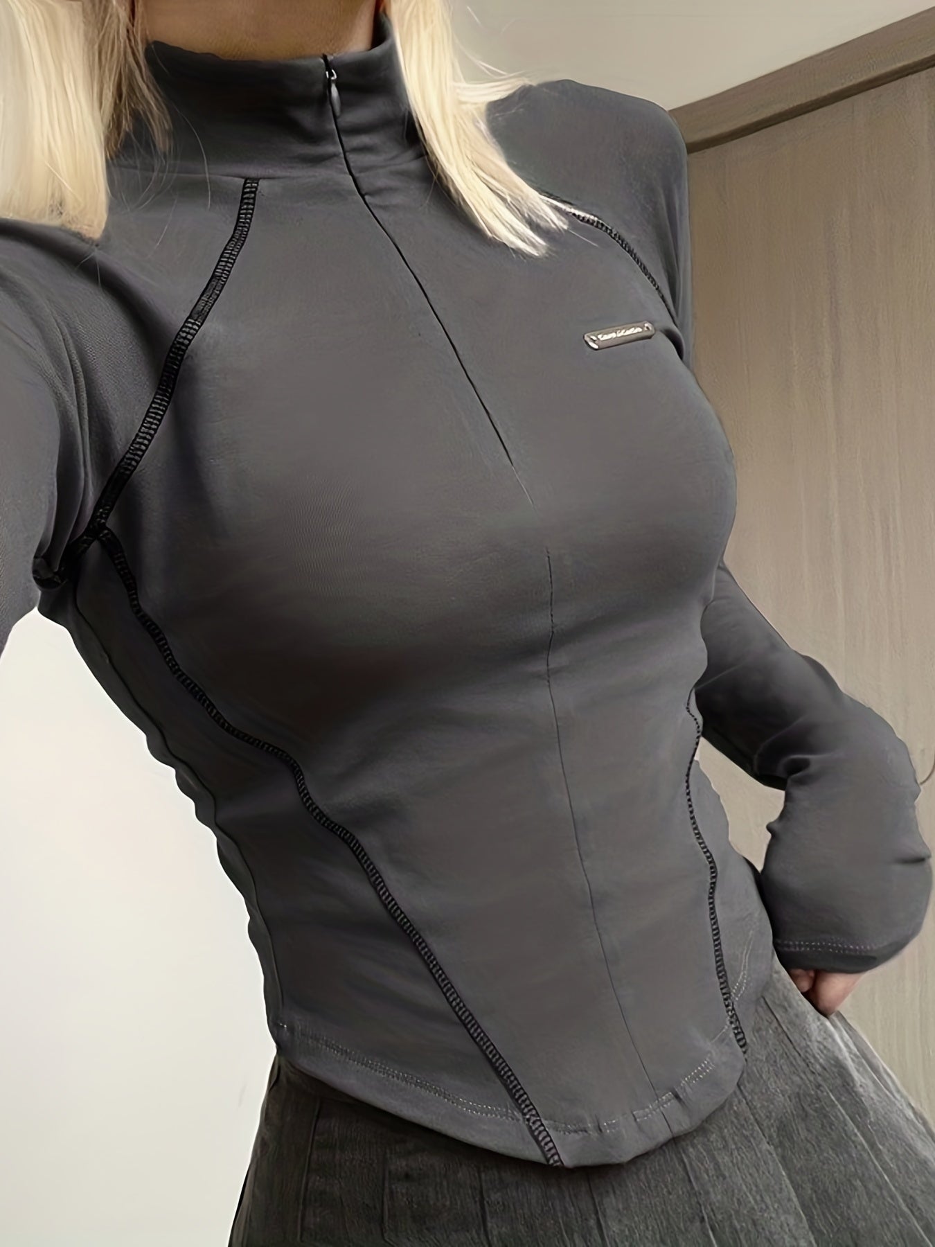 Solid Mock Neck Sports Long Sleeve Zipper Top