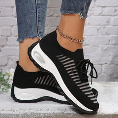 Mesh Breathable Low Top Running Shoes Lightweight Outdoor Casual Sport Sneakers