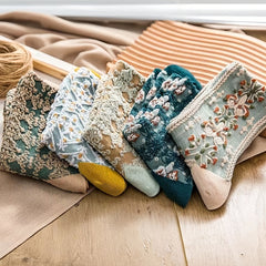 5 Pairs Vintage Ethnic Floral Socks for Women