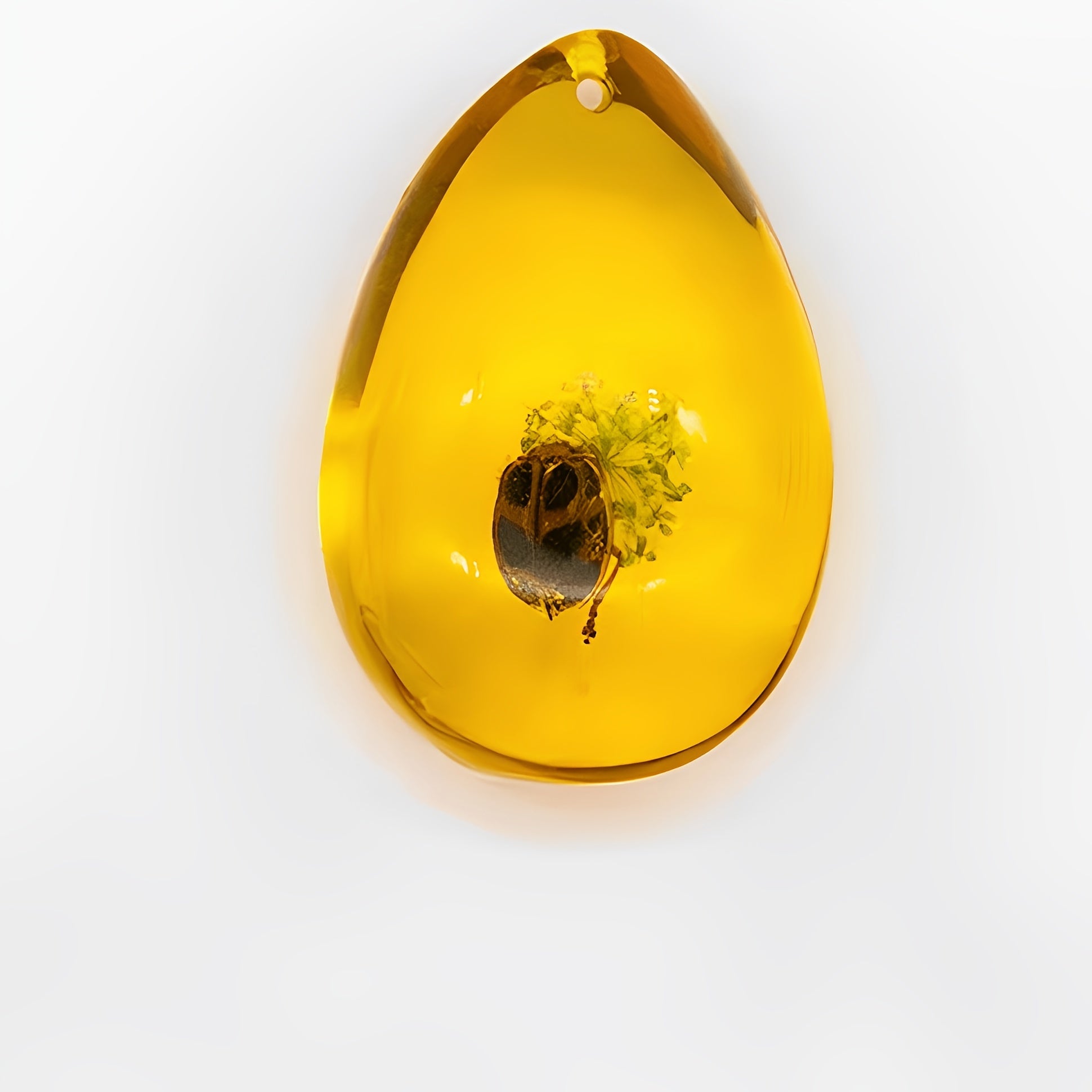 Resin Artificial Amber Pendant Necklace