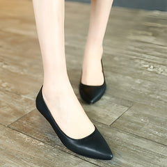 Classic Court Pumps - Pointed Toe Slip On Kitten Heels