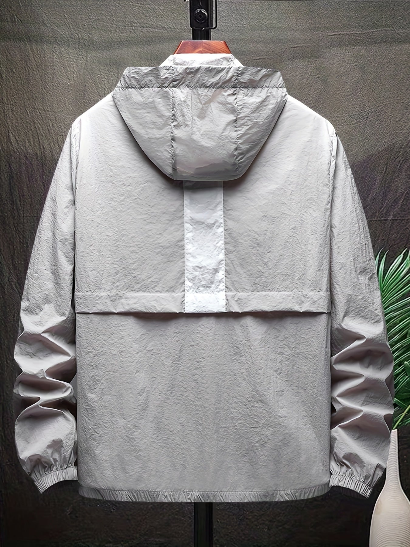 Men's Lightweight Windbreaker Sun Jacket