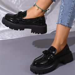 Women's Platform Loafers Round Toe Chain Decor Patent Leather Shoes
