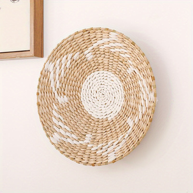Handwoven Cattail Grass Rope Basket - Storage & Decor