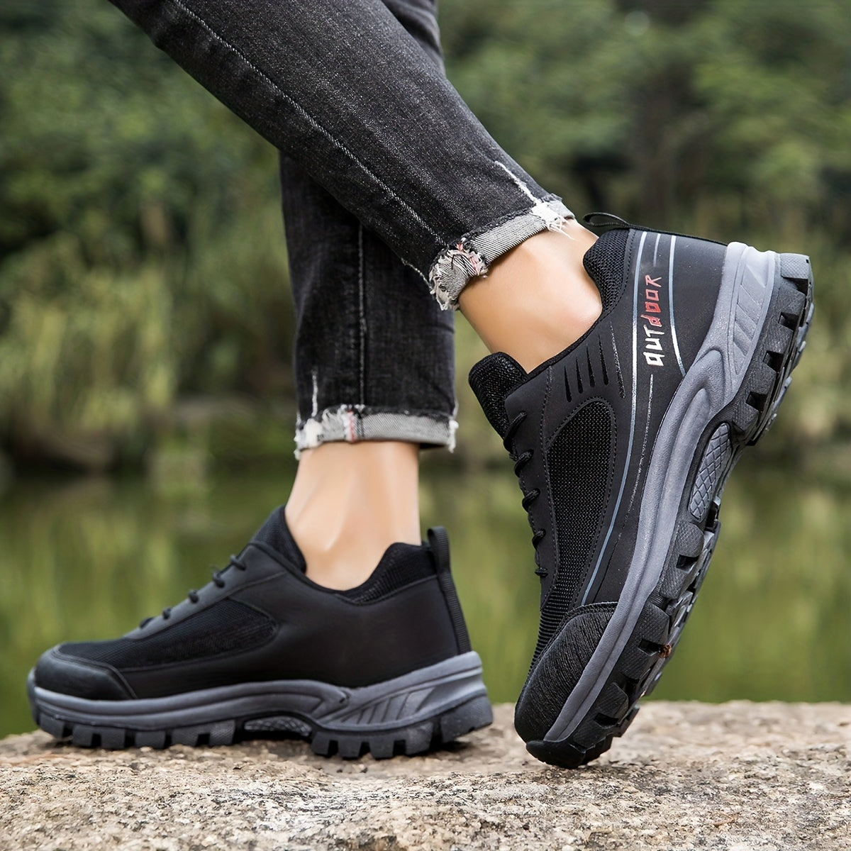Unisex Lace Hiking Shoes Non Slip Thermal Outdoor Trekking Shoes