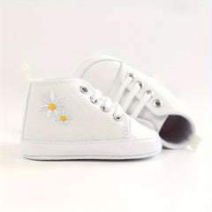 Daisy Embroidered Baby Girl Sneakers Lightweight Non Slip Shoes