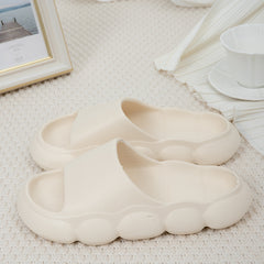 Thick Cloud Pattern Bathroom Slippers