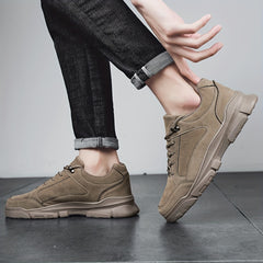 Men's Non Slip Sneaker for Youth - Wear Resistant