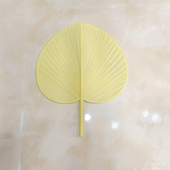 Durable Plastic Fan with Hand Cranking