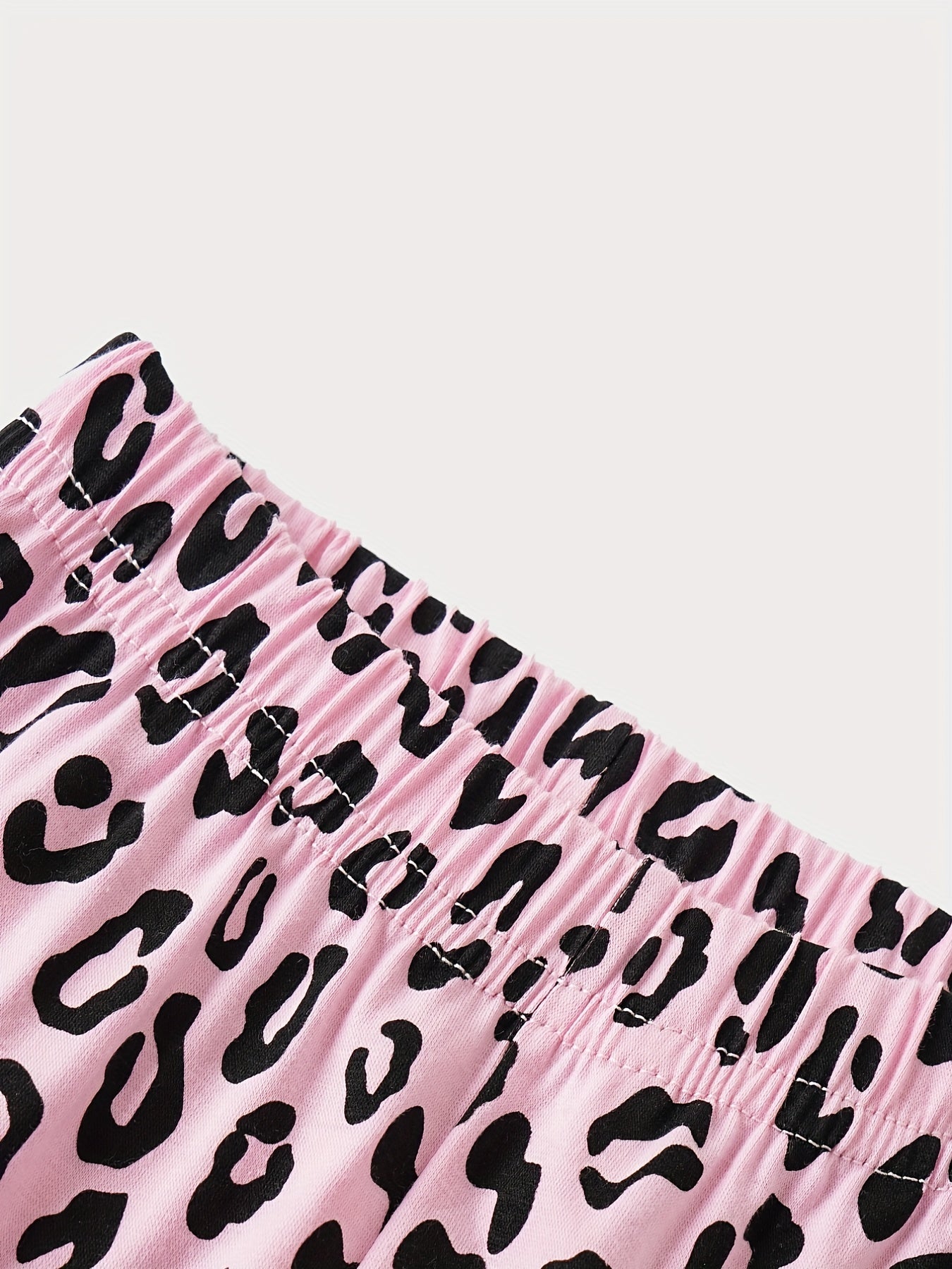 Girls Leopard Print Pajamas Set with Cat Cartoon Top