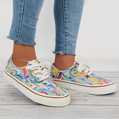 Colorful Low Top Skate Shoes Lace-Up Flat Shoes Comfortable Outdoor Canvas Shoes