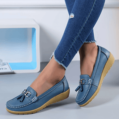 Women's Metal Decor Flats Slip On Shoes Soft Sole Walking Shoes
