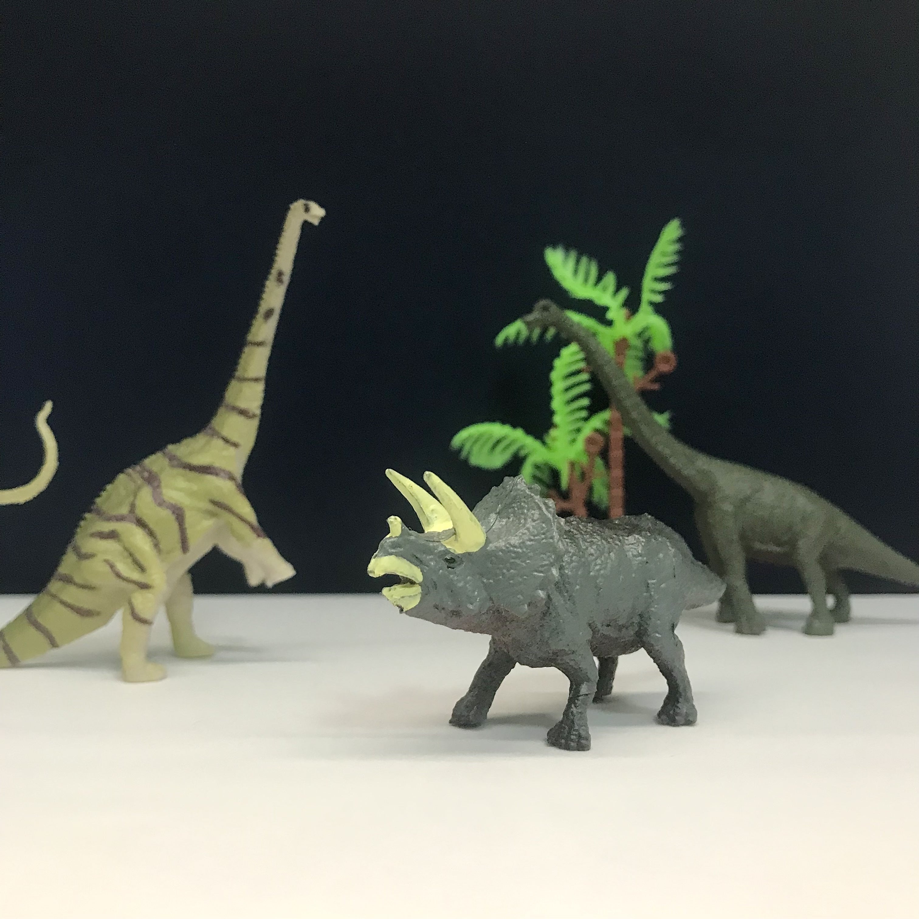 12pcs Colorful Dinosaur Toys Detailed PVC Collectible Figures