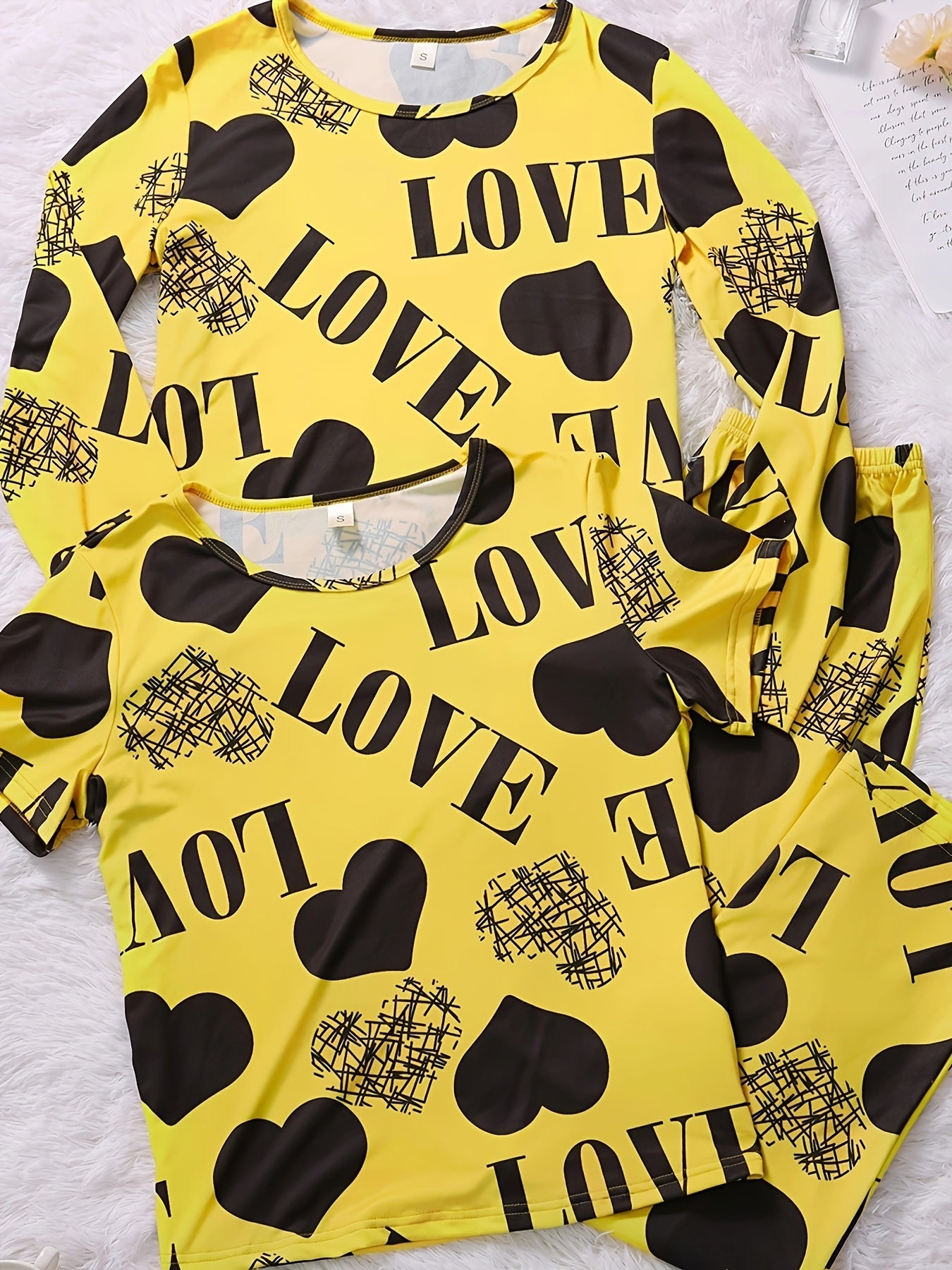 Heart Print Pajamas Set Short Sleeve Crew Neck Top & Long Sleeve Top & Pants