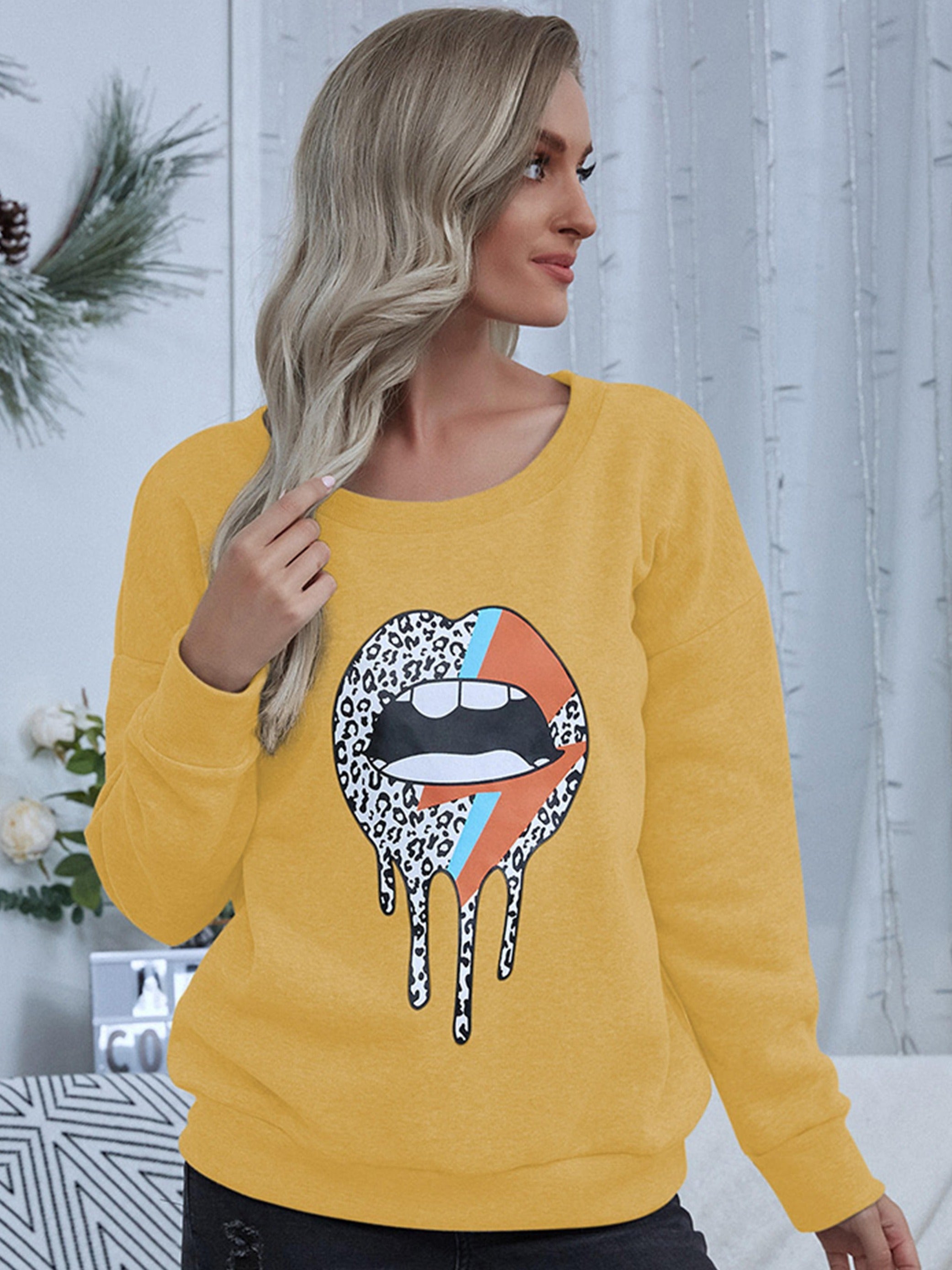 Casual Lip Pattern Print Sweater Crew Neck Top