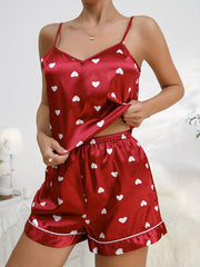Heart Print Pajamas Set V Neck Cami Top & Shorts Women's Sleepwear