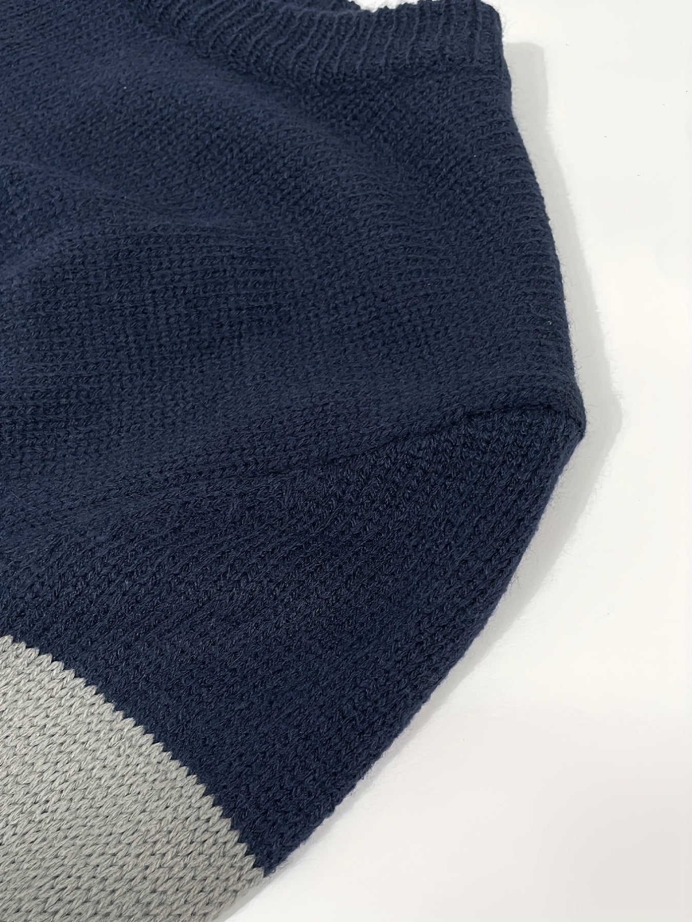 Knitted Block Sweater Men's Casual Warm Crew Neck Pullover