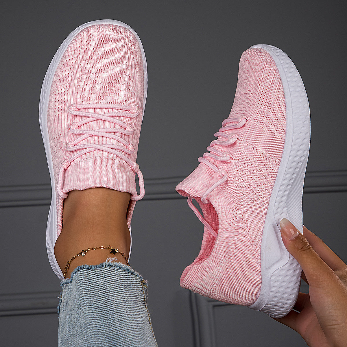 Women's Breathable Lace-up Sneakers Non-slip Running Shoes
