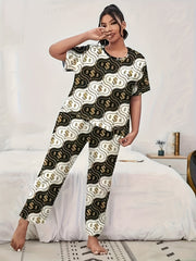 Cash Graphic Pajama Set Women's Short Sleeve Tshirt & Pants Loungewear