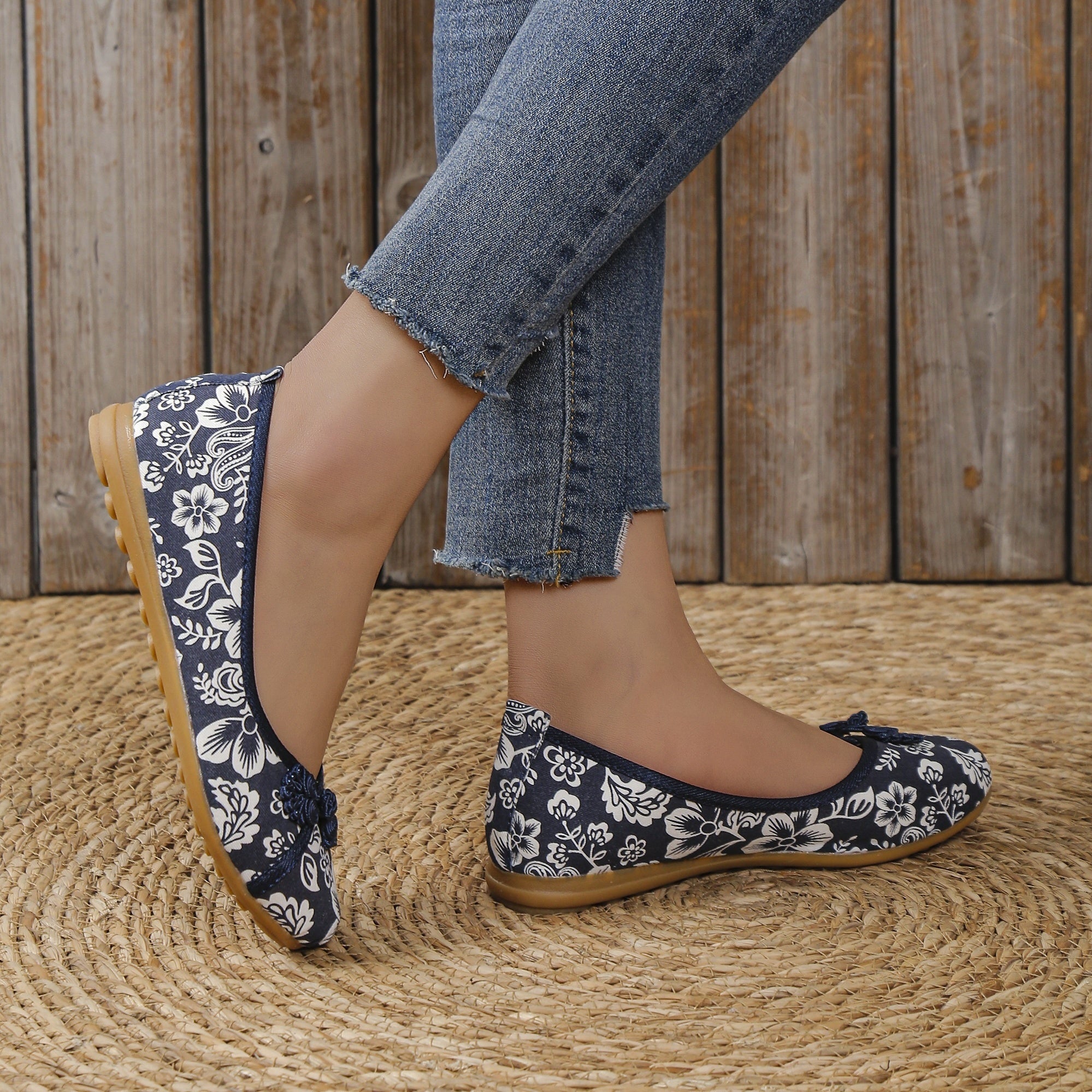 Women's Floral Printed Linen Flat Shoes Slip On Canvas Flats