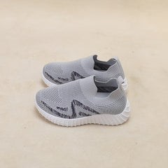 Boys Breathable Woven Shoes Lightweight Slip On Walking Shoes