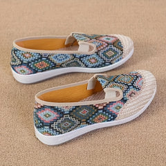 Women's Tribal Flat Shoes Geometric Graphic Slip On Breathable Walking Shoes