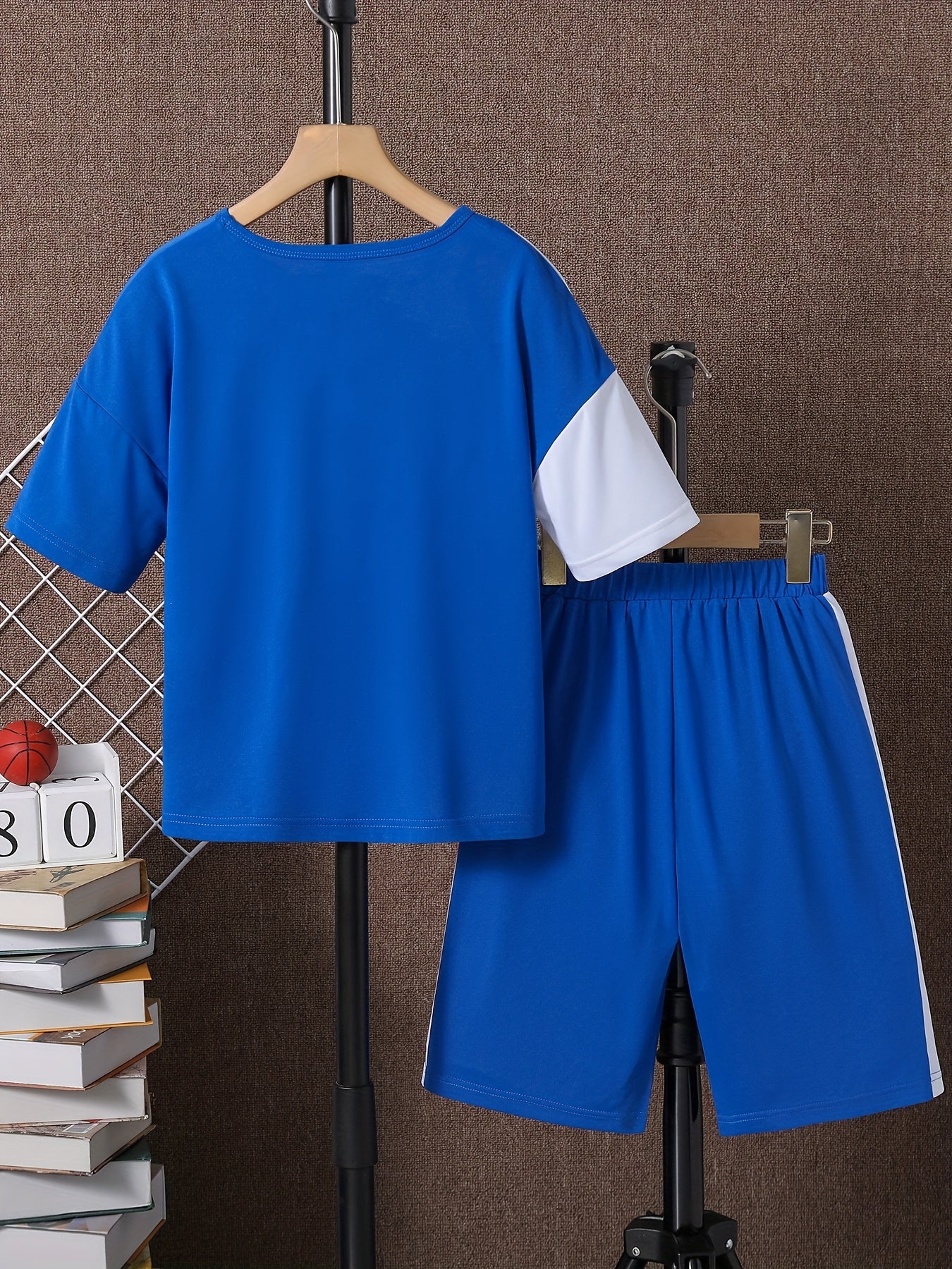 Boys Bear Print Casual Outfit Round Neck T shirt & Shorts Set