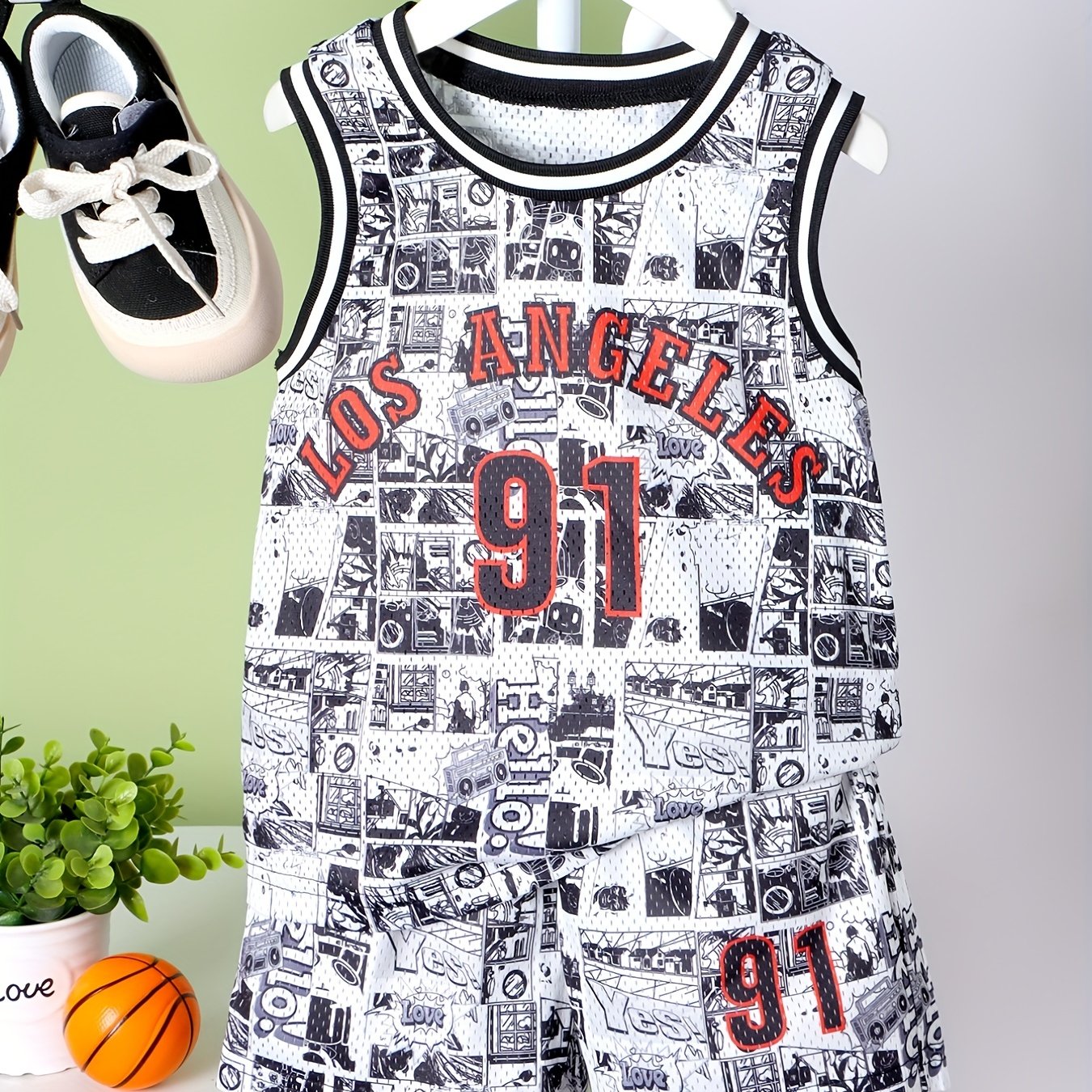 Boys Letter Print Vest & Sports Shorts LA Basketball Suit