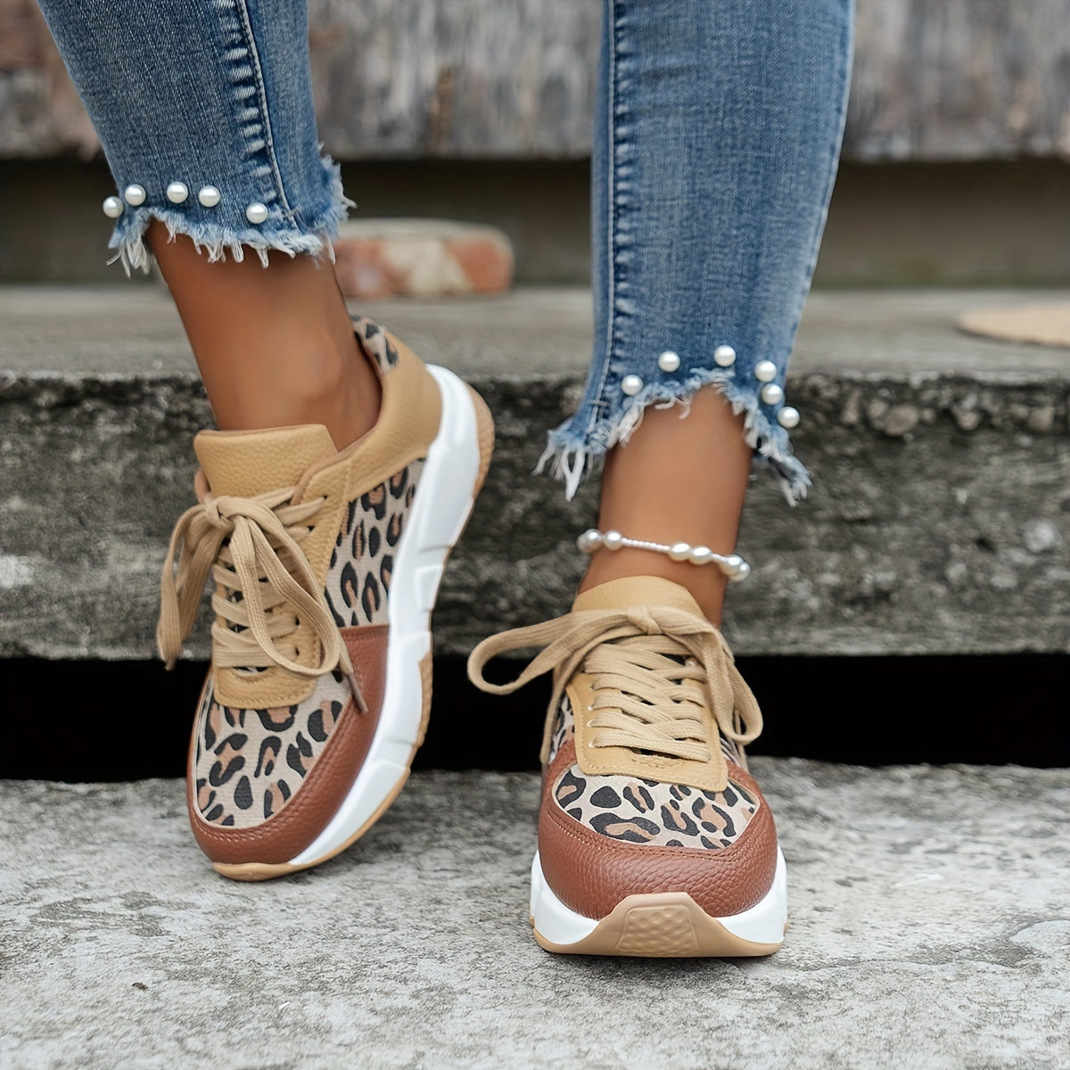 Leopard Print Platform Sports Shoes Lace Up Low Top Sneakers