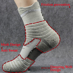 3pairs Thickened Mid calf Basketball Socks Men's Cotton Anti odor Sports Socks