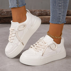 Women's Stylish Contrast Board Shoes Lightweight Sneakers Lace Up Sports Shoes