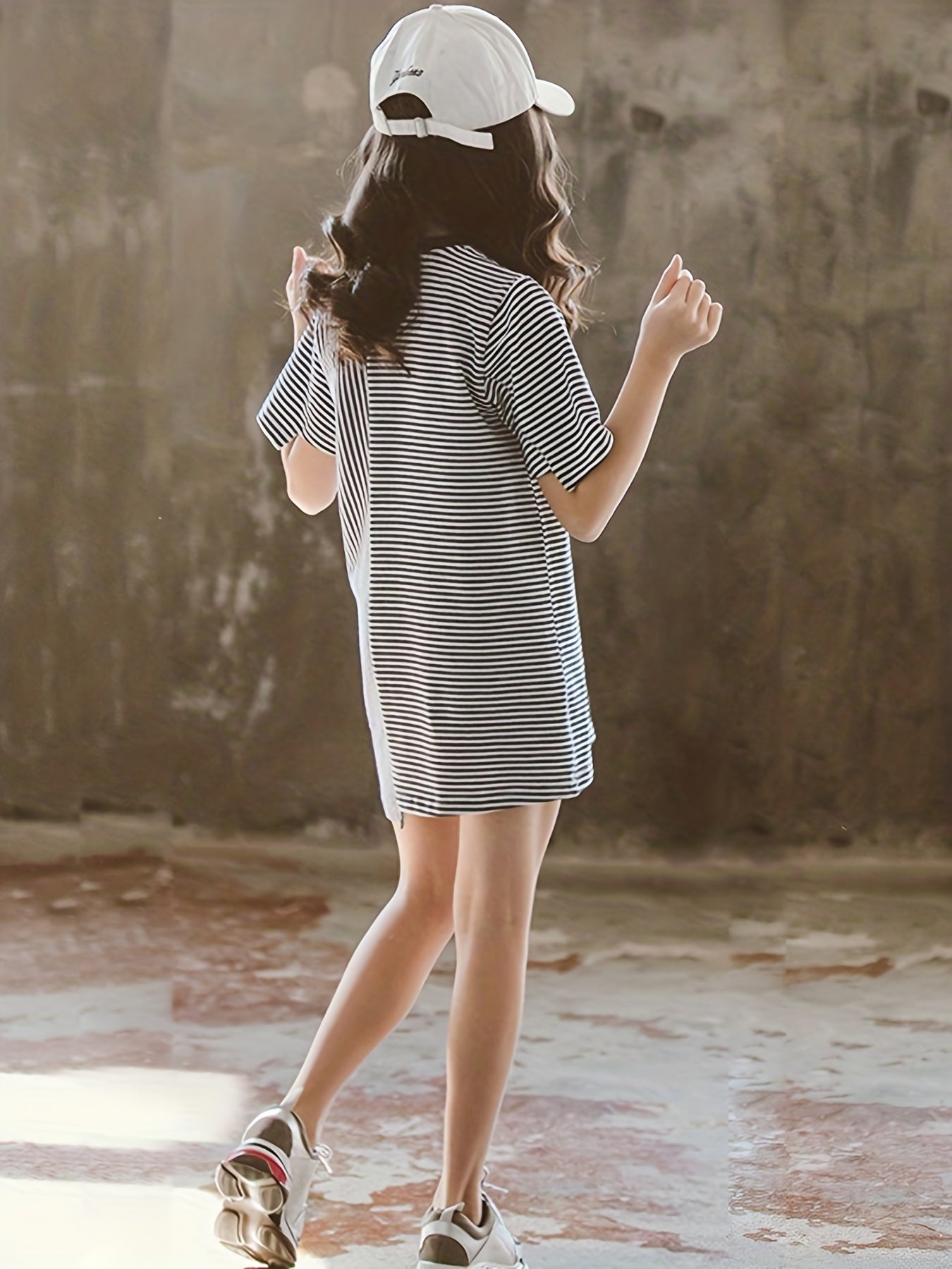 Girls Striped Print Graphic Dress For Summer