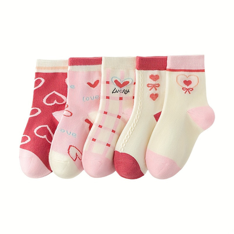 Girl's Cartoon Love Heart Pattern Knitted Socks - Comfy Crew Socks