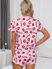 Letter & Lips Print Lounge Set Short Sleeve Top & Loose Shorts