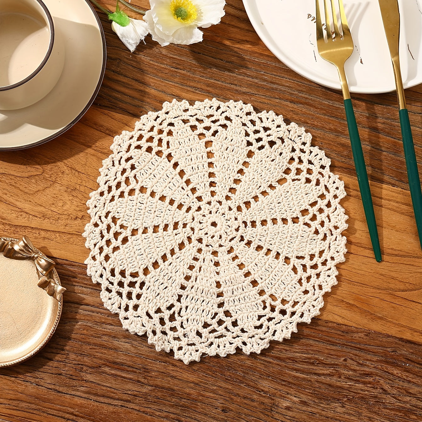 Beige Lace Coaster Doily Vintage Floral Hollow Out Anti-scalding Table Mat