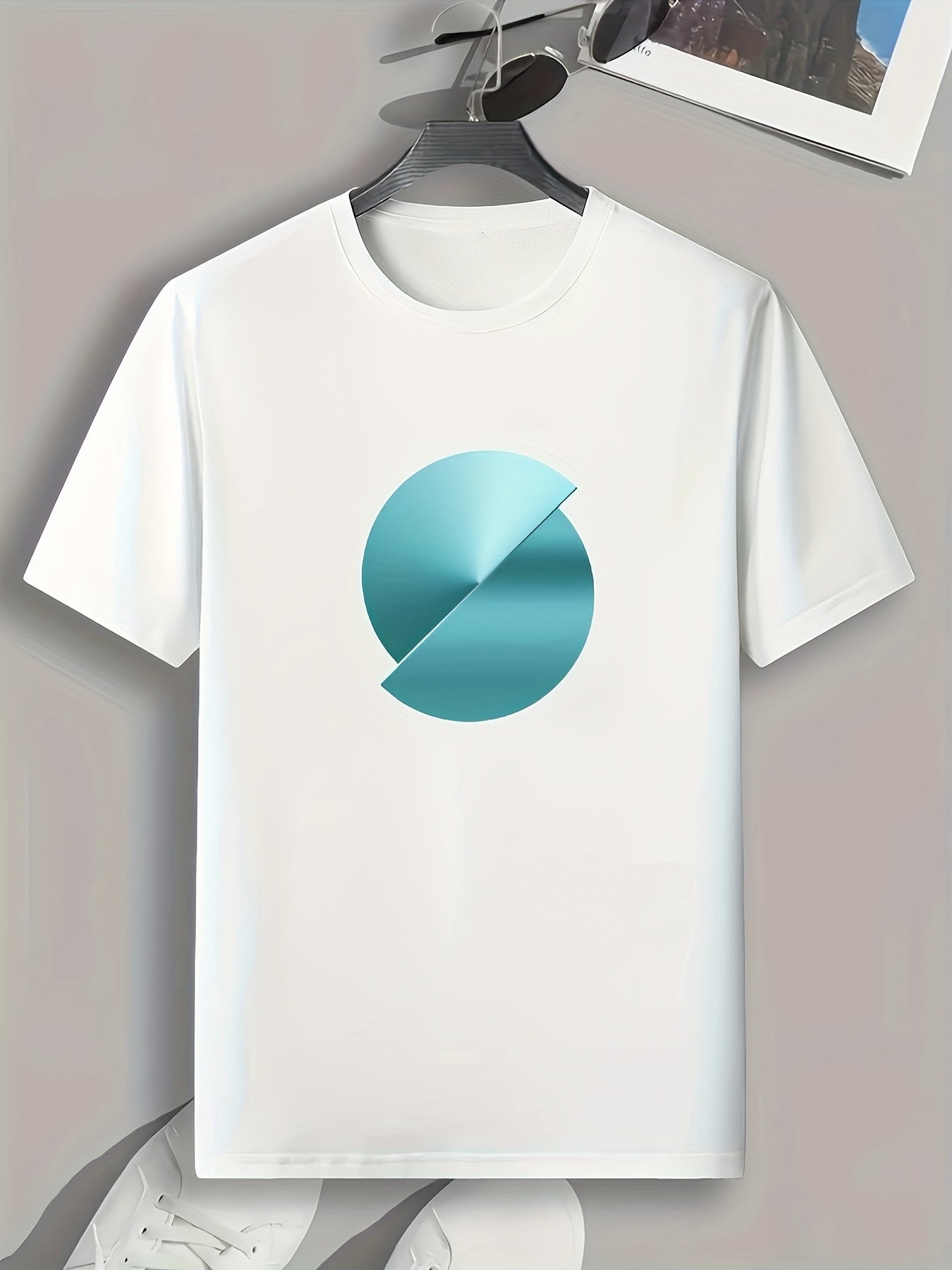 Artistic Pattern Print Men's Graphic T-Shirt for Summer