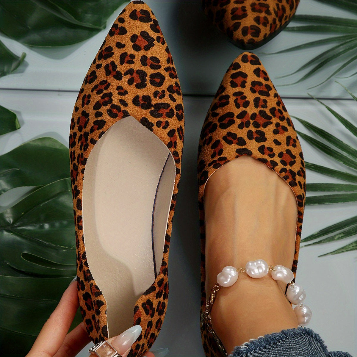 Leopard Print Flat Shoes Pointed Toe Slip On Ballet Flats
