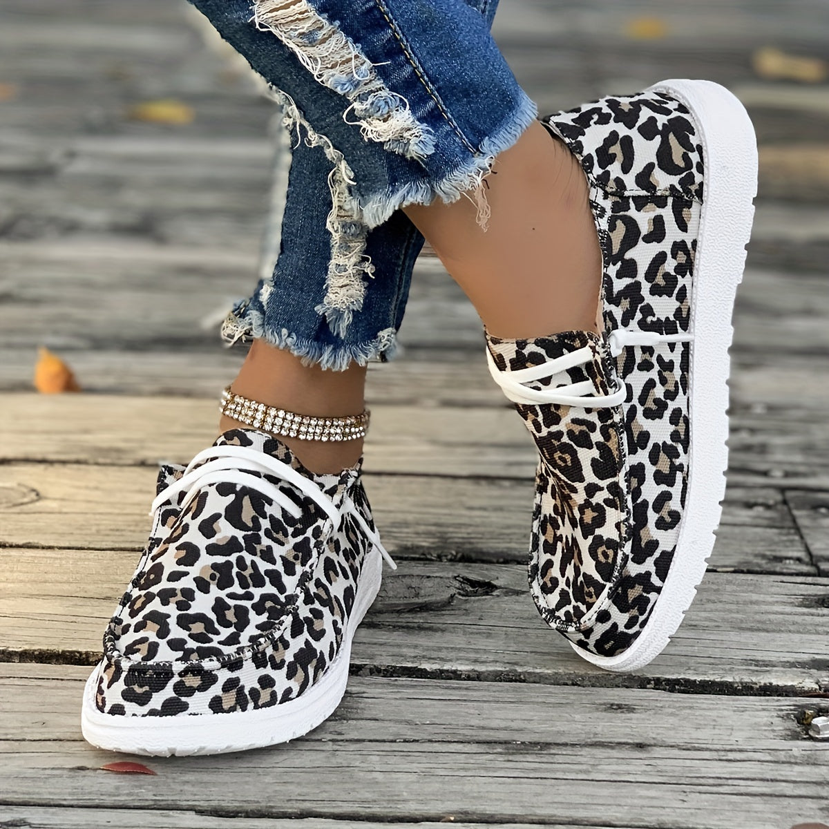 Leopard Pattern Flat Shoes Women's Slip On Casual Shoes Lightweight