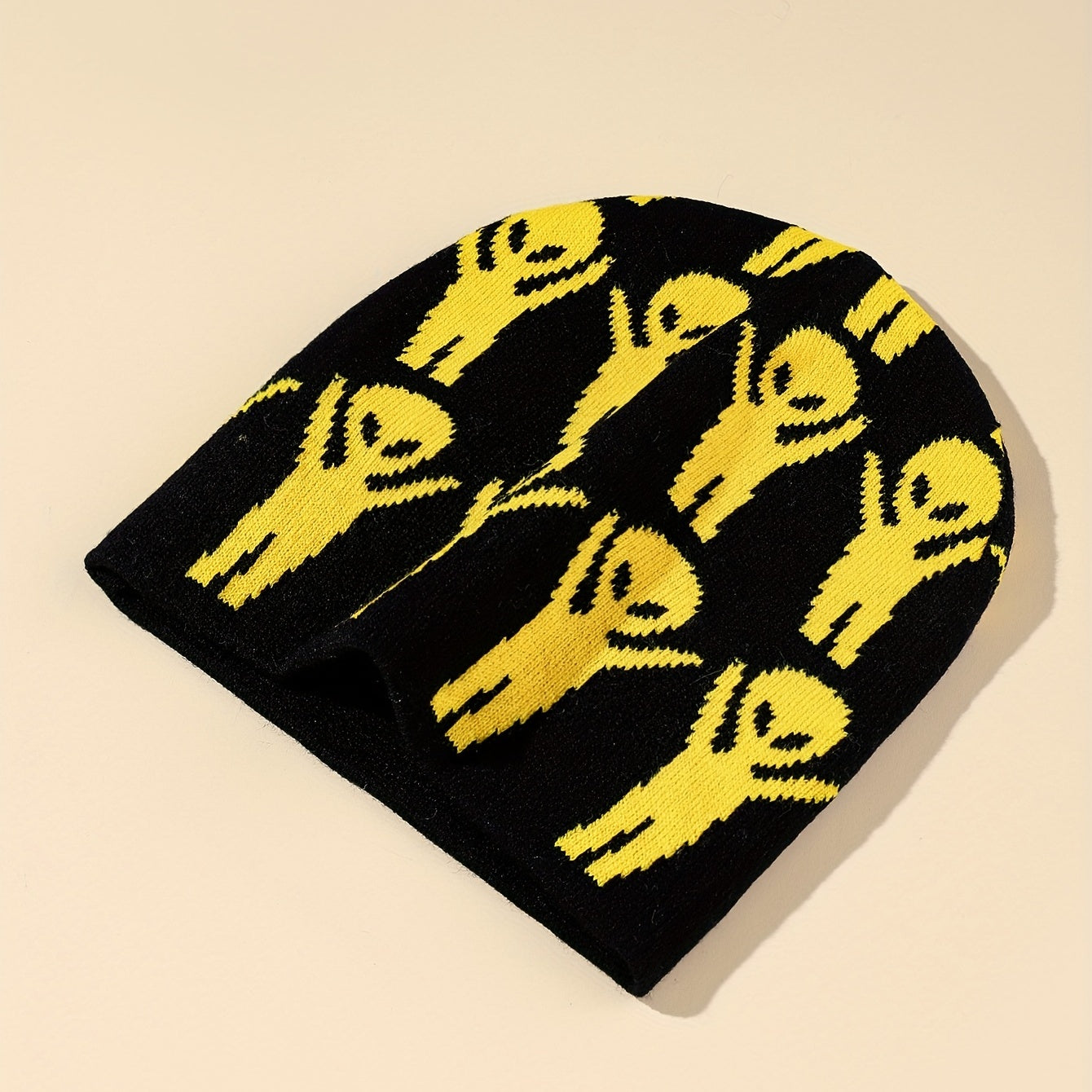Alien Knit Beanie: Stylish & Versatile Men's Hat