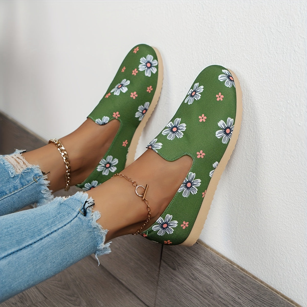 Women's Floral Print Slip On Sneakers Lightweight Walking Shoes