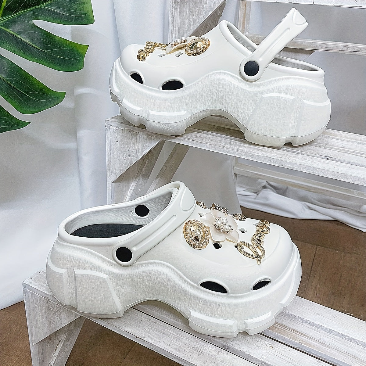 Women's Platform Clogs With Charms Outdoor Beach Garden Shoes