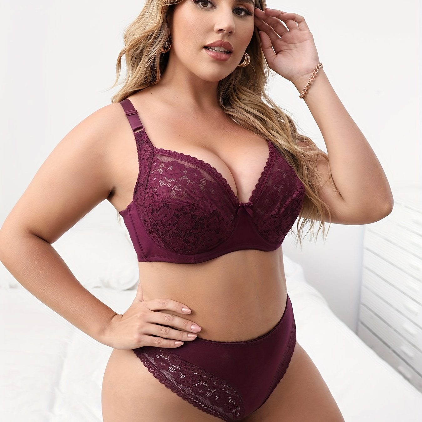 Contrast Lace Bow Bra And Panty Set Plus Size