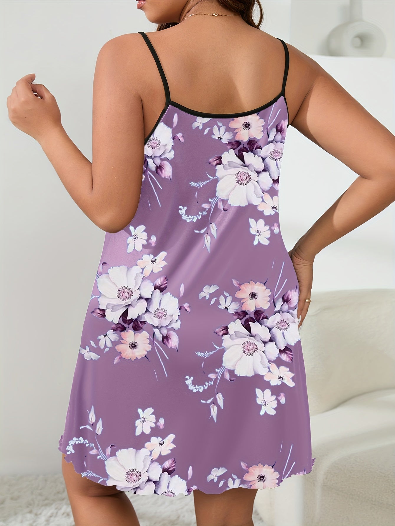 Floral Print Round Neck Nightdress