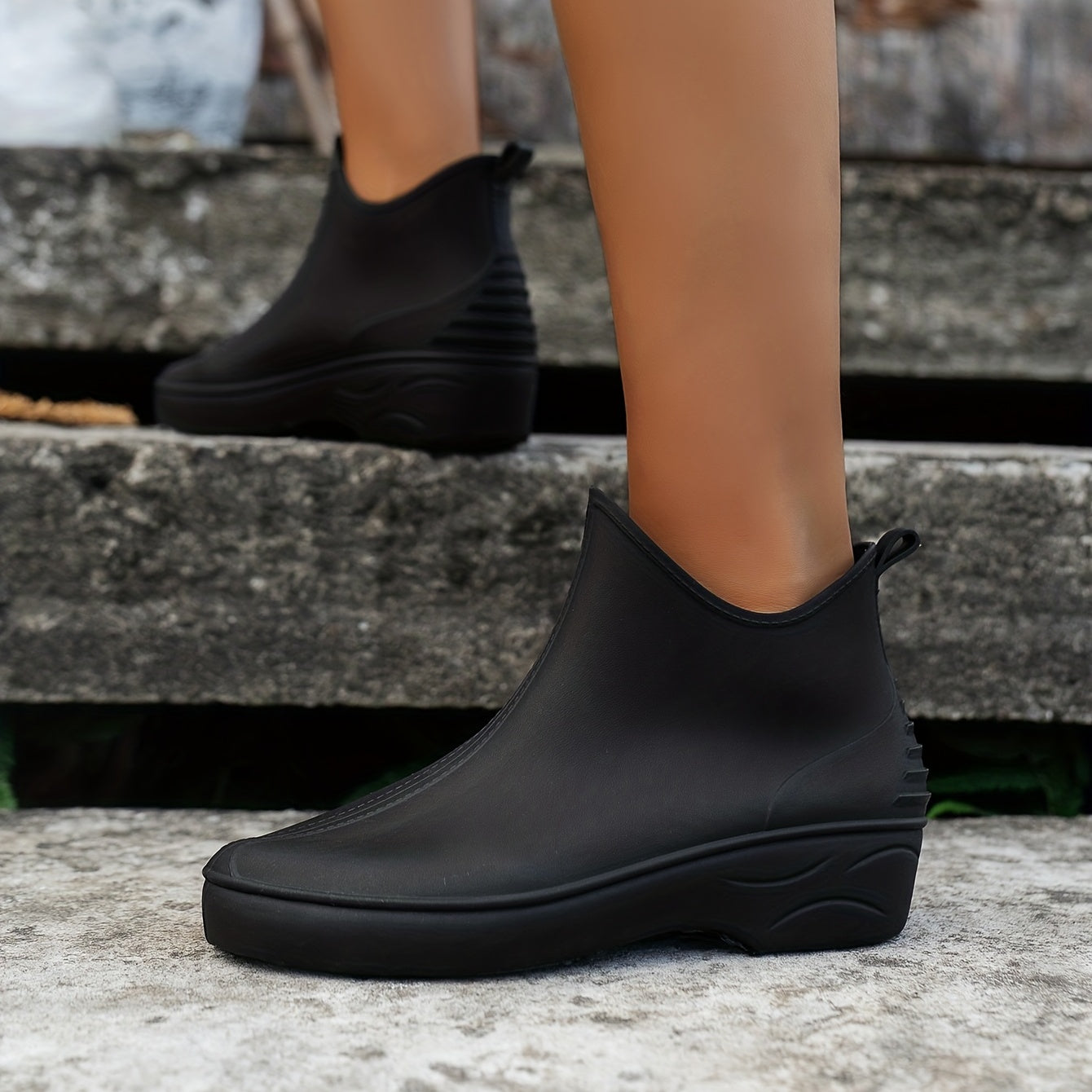 Women's Waterproof Rain Boots Comfortable Solid Medi